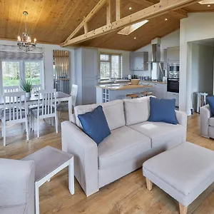 Host & - Salt & Seaweed Holiday home